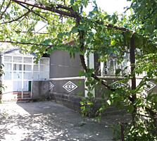 Doua case in satul Berezlogi, raionul Orhei.