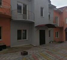Продам двухэтажный коттедж. Общая лощадь – 79 м2. Два балкона, ...
