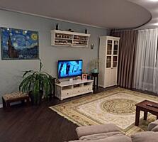 В продаже потресающая 4-х комнатная квартира в Киевском районе. ...