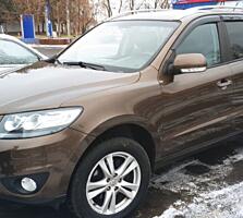 Хюндай СантаФе 2010 г. АКПП 2,2 дизель.