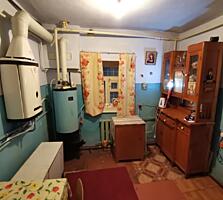 Продаётся 4 комнатный дом в районе детского городка Сказка