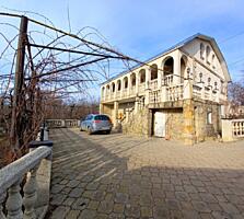Casa 200 mp - str.M. Eminescu