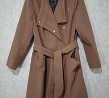 Красивое женское демисезонное пальто. 54 размер