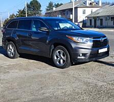 Продаю Toyota Highlander