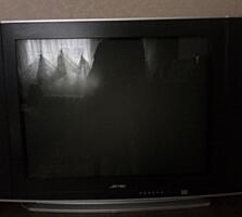 Телевизор JPE 68 см диагональ