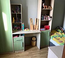Продается двухэтажный таун-хаус с ремонтом в пгт Александровка в 2 км 