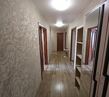 Продам 4-кімнатну квартиру на вулиці Левітана.