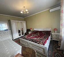 Продам дом в с. Латовка площадью 132 кв м. Участок 12 соток. В доме 4 