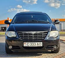 Chrysler Voyager в идеальном состоянии. Торг у капота!