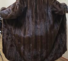 Продаётся шикарная норковая шуба бренда SAGA Mink р-р S-M, шапка в дар