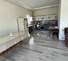 Продается дом на Ленпоселке, в хорошем состоянии. 190 кв.м., 3 ...