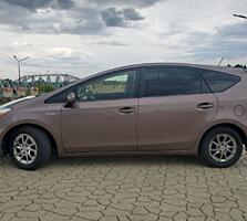 Toyota Prius V