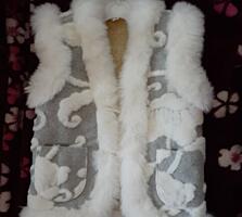 Жилет(безрукавка) 38размер. 200лей