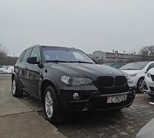 Продам BMW X5 E70 в M комплектации