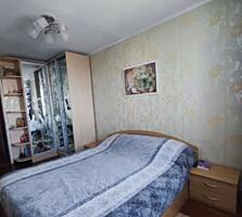 3 комнатная квартира на Таирова Ильфа и Петрова
