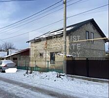 Vânzare, casă, 128 mp, 5 ari, strada Mai, Bălți