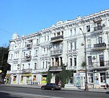 Квартира в сердце Одессы, в шикарном доме - памятнике архитектуры, ...