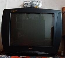 Продаю цветной телевизор + декодер 450 руб