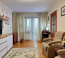 В продаже светлая, уютная 2-х комнатная квартира в Приморском районе .