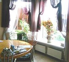Продается 2-этажный дом в Суворовском районе на Николаевской дороге. .