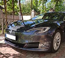 Продам Tesla Model S 75 Dual Motor 2016 года