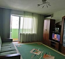 Предлагается к продаже 2-комнатная квартира в центре Таирова. ...