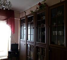 Продается двухкомнатная квартира в Ильичевске на Героев Сталинграда. .