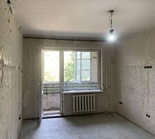 Продам однокомнатную квартиру на Крымской. 3-й этаж 9-ти этажного ...