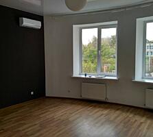 Продается однокомнатная квартира с ремонтом в Черноморске. Общая ...