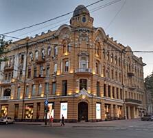Продам большую просторную коммунальную квартиру в центре Одессы . ...