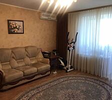 В продаже 3-комнатная квартира с ремонтом в Приморском районе возле ..