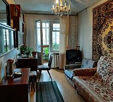 Продам 3 комнатную квартиру по пр. Добровольского площадью 62 кв м. ..