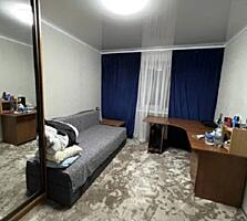 Продается комната в 5-и комнатной коммуне Последняя угловая комната с 
