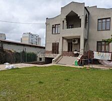 Продам дом в Киевском районе, на ул. Куприна. Дом духэтажный, при ...
