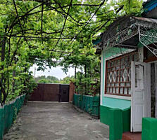 Терновка центр Молдавская часть дом гараж подвал удобства в кухне