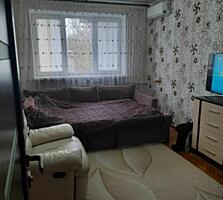 Продается квартира в Одессе, ул. Героев Обороны Одессы. 5-ти этажный .