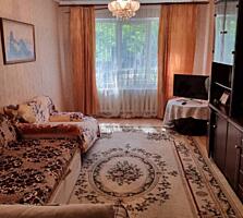 Продам 2-х комнатную квартиру на Таирова, ул. Ильфа и Петрова. Первый 