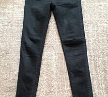 Продам джинсы скинни (размер 26)
