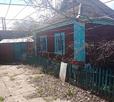 Продам дом в Одессе Великодолинское, центр, возле АТБ. Одноэтажный, ..