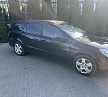 De vinzare Opel Astra h universal 2008