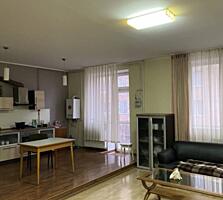 Продается 3х комнатная квартира общей площадью 135 кв.м.с ремонтом. ..