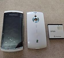 Телефон Sony Ericsson u8i.