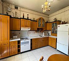 Продам 2х комнатную классную квартиру, Жуковского/Пушкинская, центр.