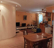 Продам просторную двухстороннюю 3-комнатную квартиру на Тополева. ...