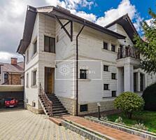 Se vinde casă în 3 nivele cu amplasare în centrul sectorului Râșcani, 