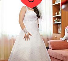 Продам невенчанное свадебное платье