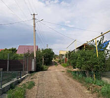 Продам земельный участок 10 соток с. Нерубайское в центре села возле .