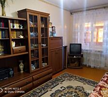 Продается двухкомнатная квартира в центре города Черноморска. ...