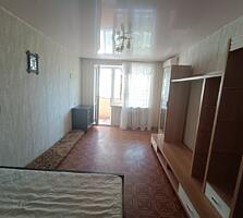 Продам двухкомнатную квартиру в Корабельном районе (р-н 1 школы)