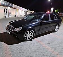 Mercedes-Benz W203 C220